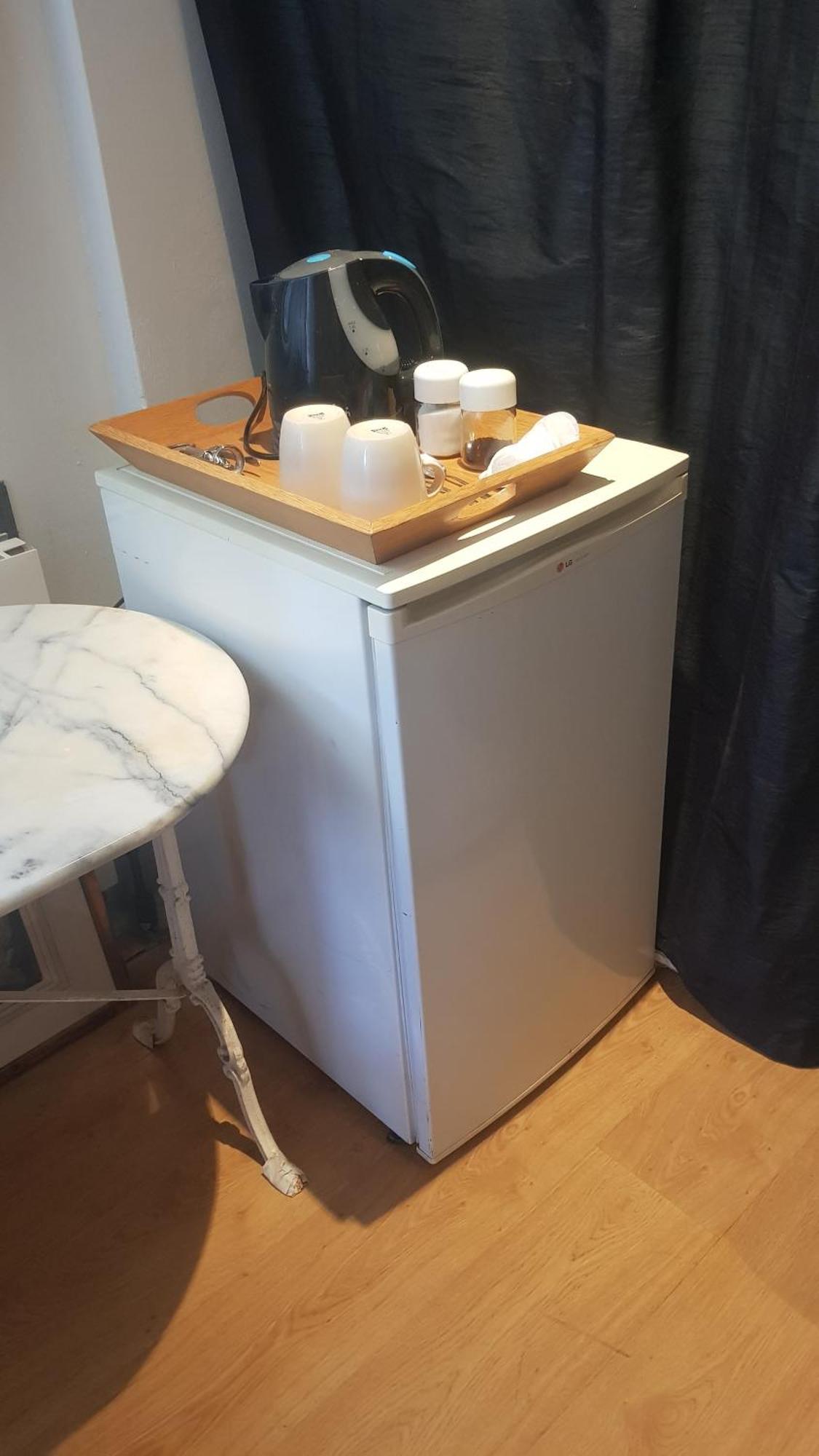 Little Peaceful Retreat Room With Bath, Heating, Terrace, Free Wifi Fridge Easy Parking Marbella Eksteriør bilde